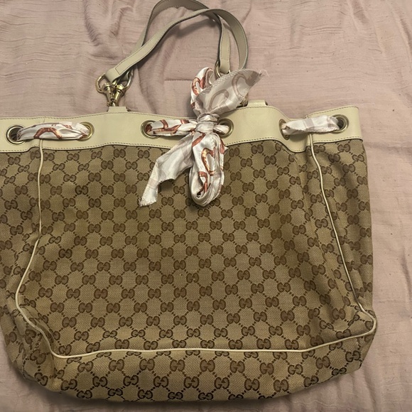 Gucci Tan and Cream Tote Bag - Picture 1 of 7